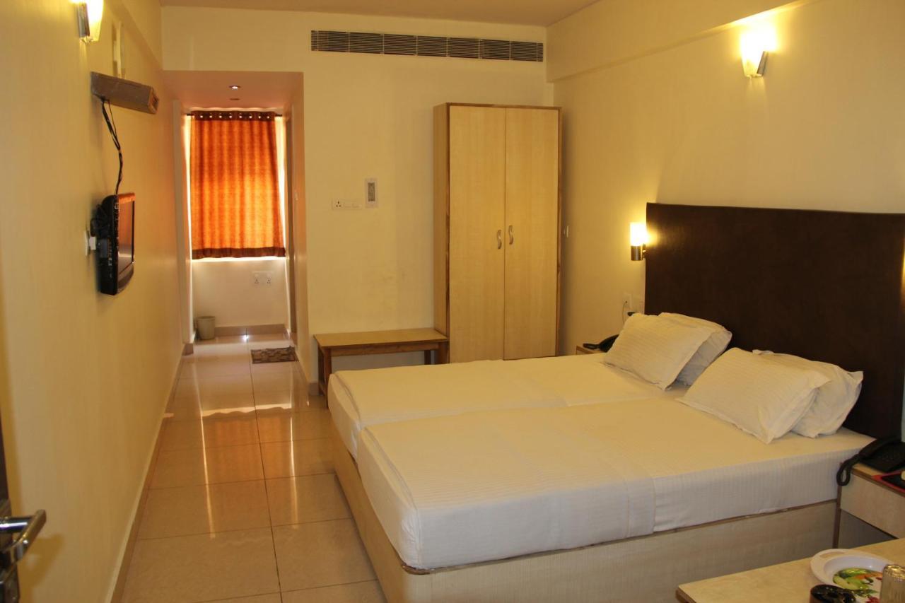 Hotel Vijay Shree Deluxe パトナー 部屋 写真